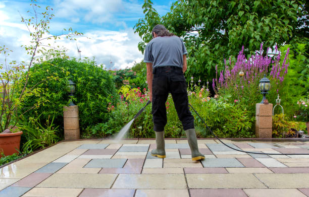 Best Restaurant Pressure Washing  in Eerlin, ND
